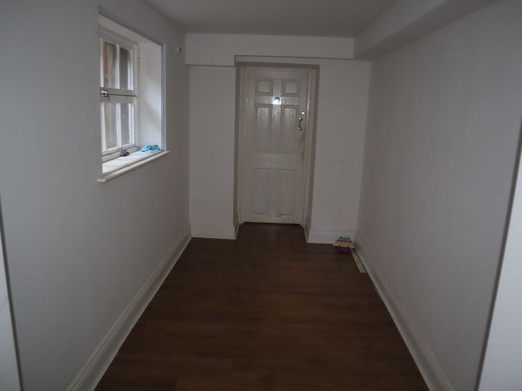 1 bed flat for sale in Princess Road West, Leicester LE1, £104,950