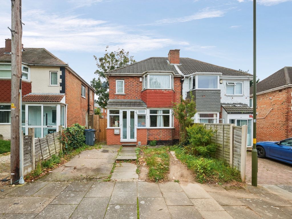 3 bed semi-detached house for sale in Allerton Road, Birmingham, West Midlands B25, £200,000