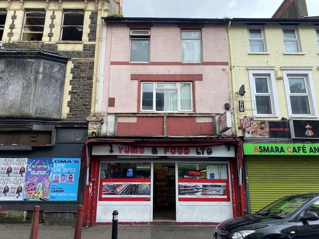 3 bed property for sale in Commercial Road, Newport NP20, £180,000