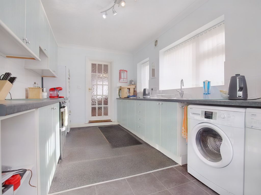 3 bed terraced house for sale in Brookland Road, Bridlington YO16, £125,000