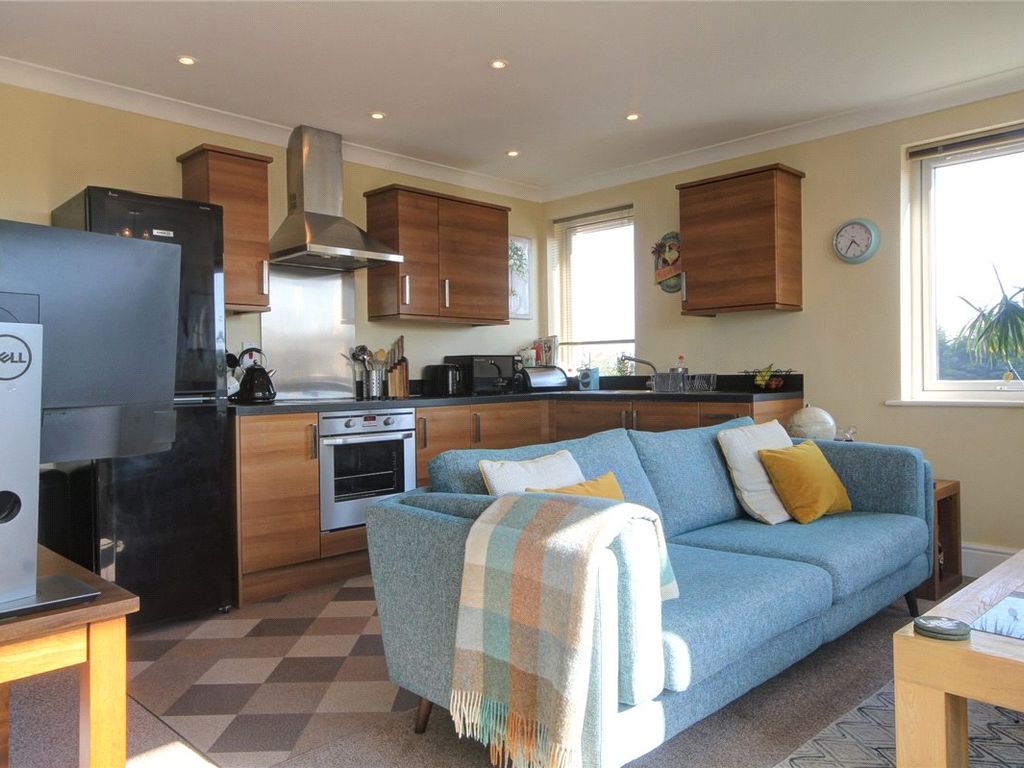 2 bed flat for sale in Glaisdale Court, Darlington DL3, £70,250