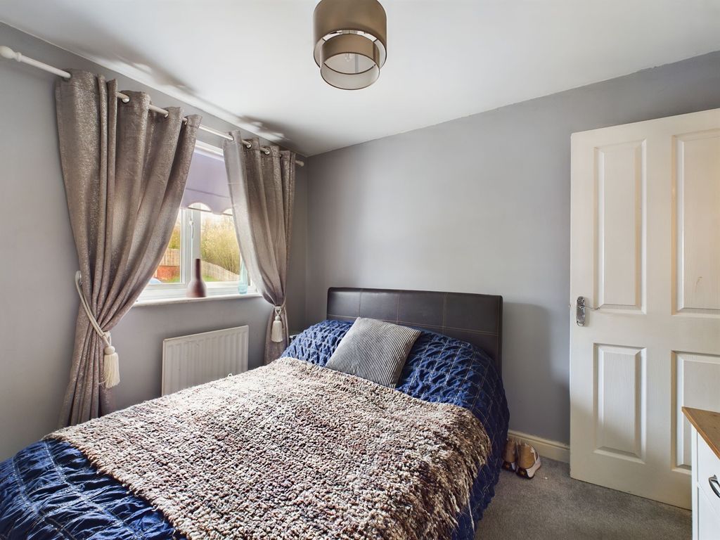 4 bed town house for sale in Clos Y Bryniau, Merthyr Tydfil CF47, £235,000