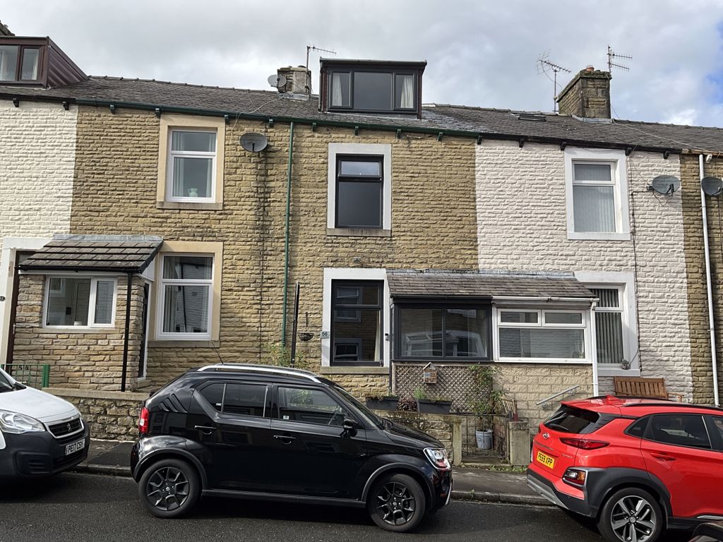 3 bed terraced house for sale in Lower Rook Street, Barnoldswick BB18, £157,500