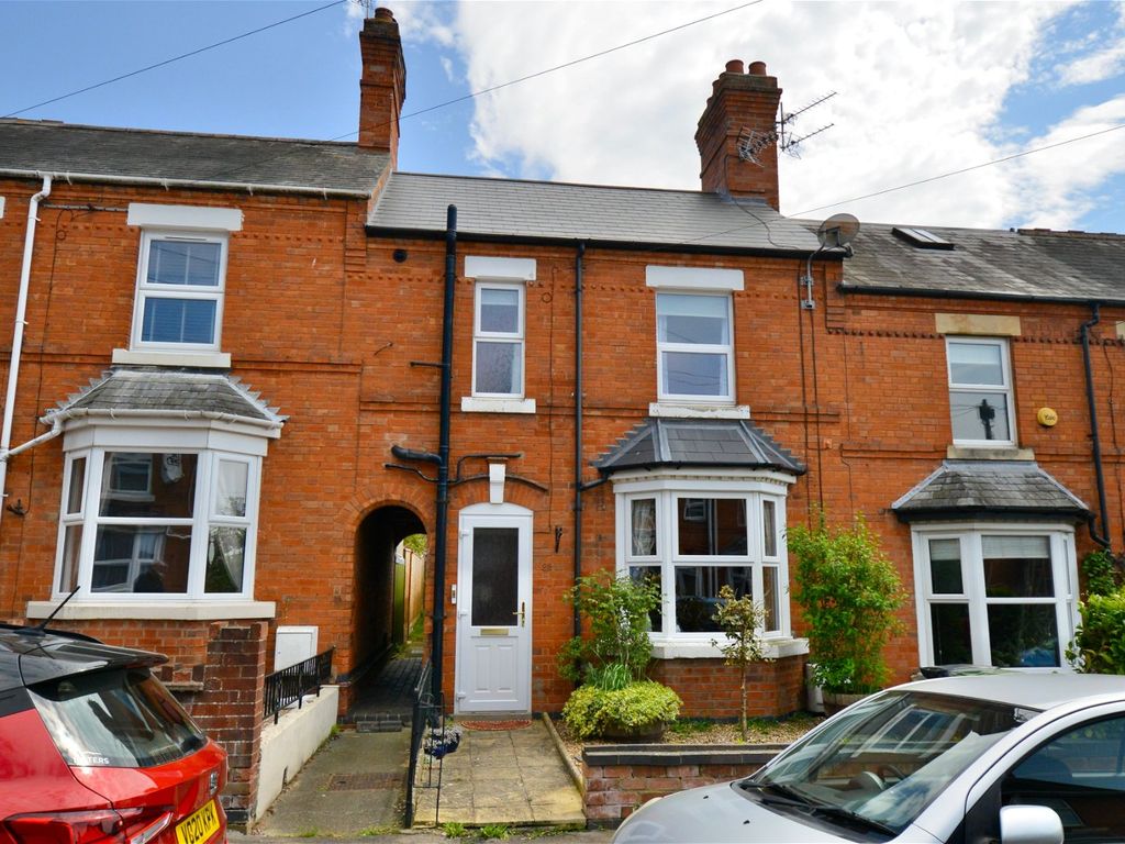3 bed terraced house for sale in Windsor Road, Evesham WR11, £255,000