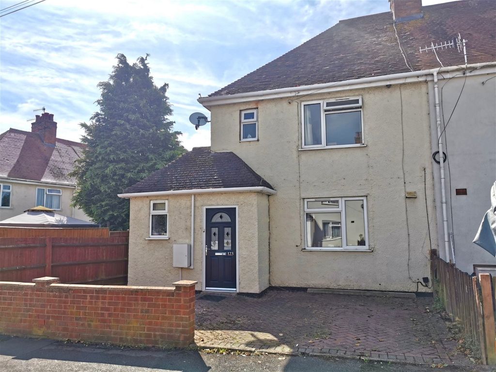 3 bed semi-detached house for sale in Rynal Place, Evesham WR11, £210,000