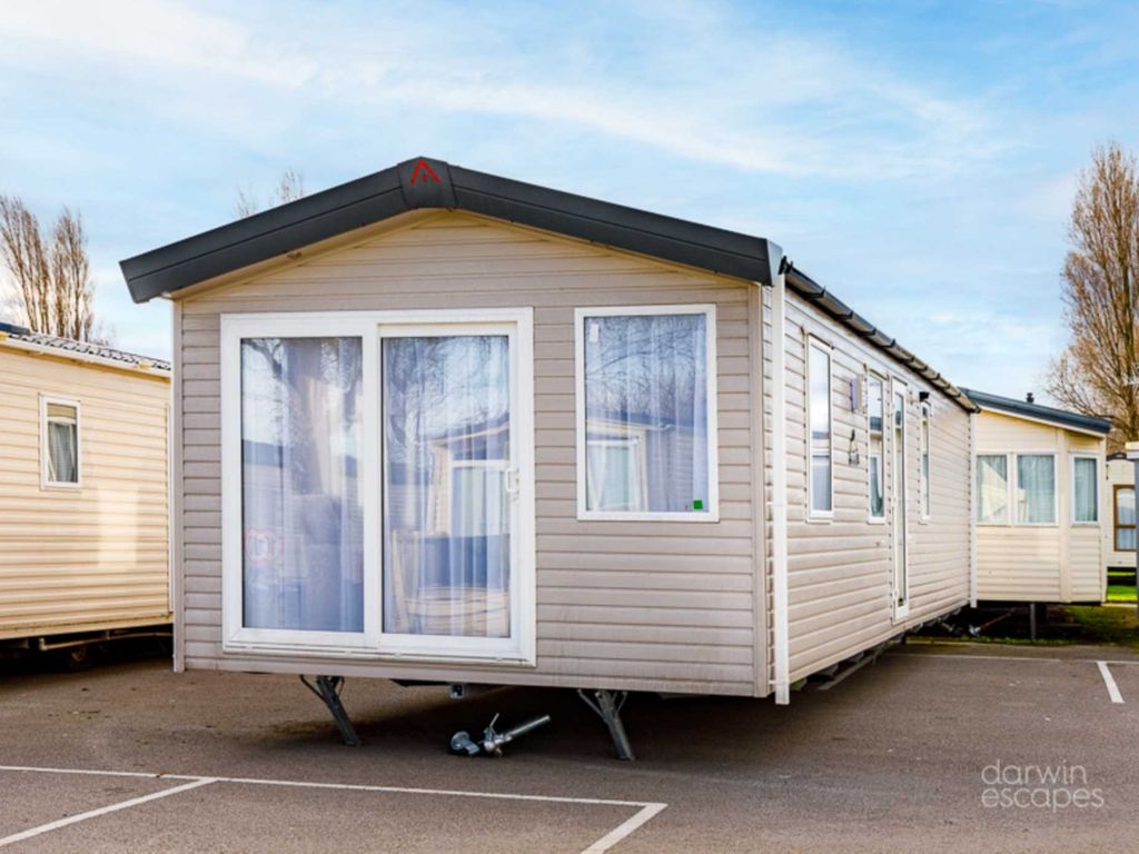 2 bed mobile/park home for sale in Talacre, Holywell CH8, £68,995