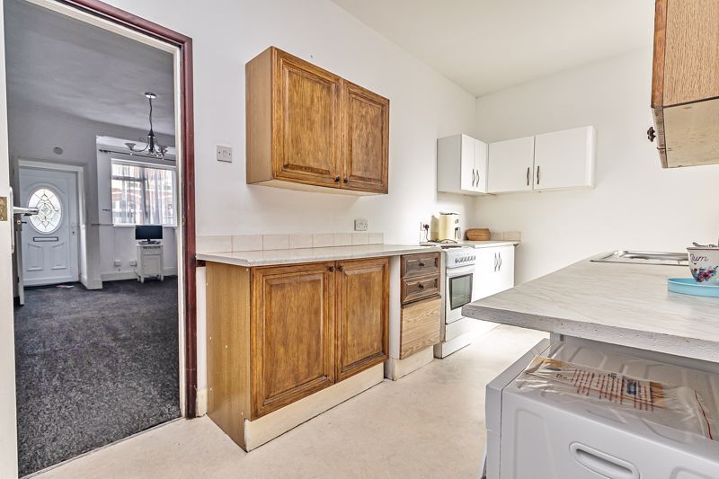 1 bed flat for sale in New Road, Portsmouth PO2, £125,000