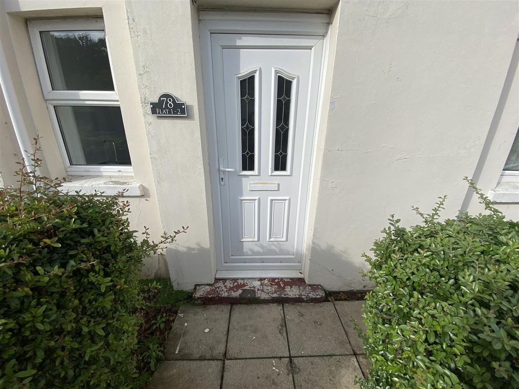 1 bed flat for sale in Southcote Road, Bournemouth BH1, £130,000