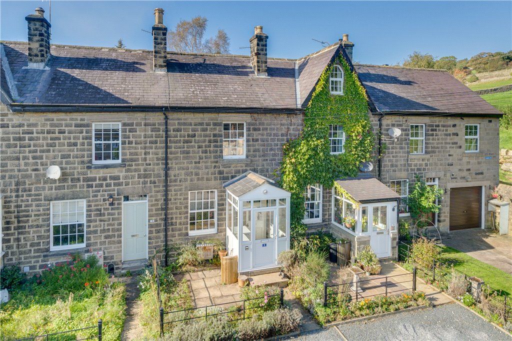 3 bed terraced house for sale in Albert Terrace, Glasshouses, Harrogate HG3, £300,000