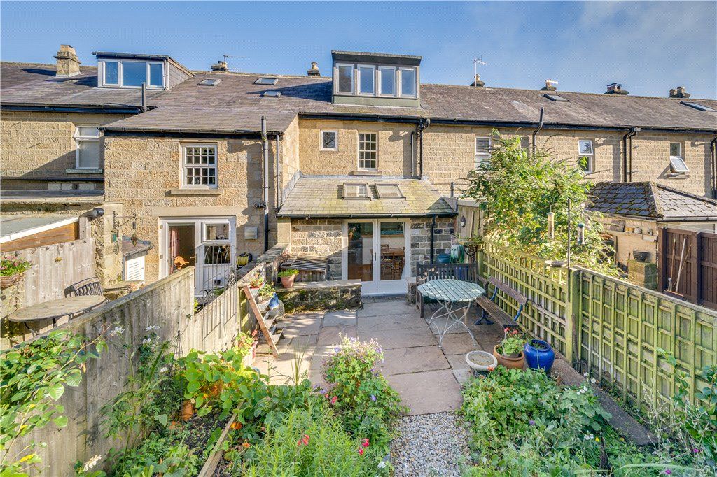 3 bed terraced house for sale in Albert Terrace, Glasshouses, Harrogate HG3, £300,000