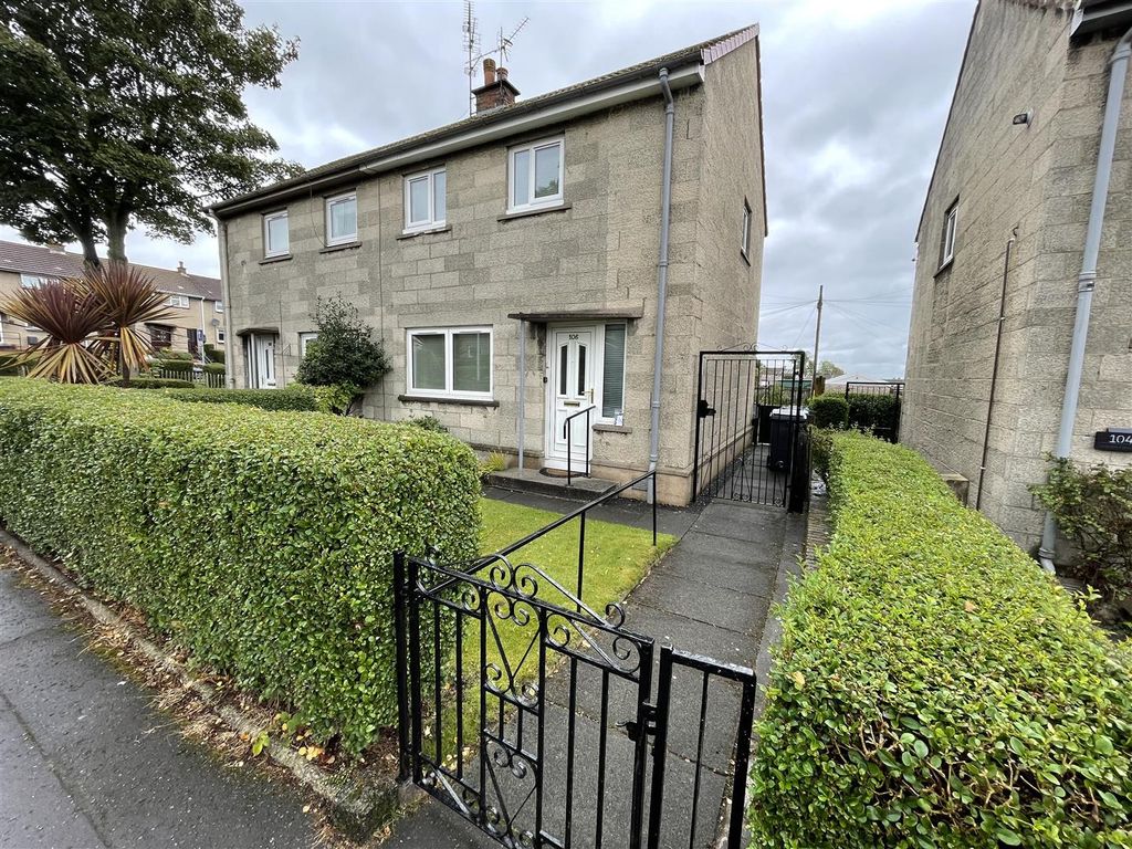 2 bed semi-detached house for sale in Cawdor Crescent, Kirkcaldy KY2, £102,000
