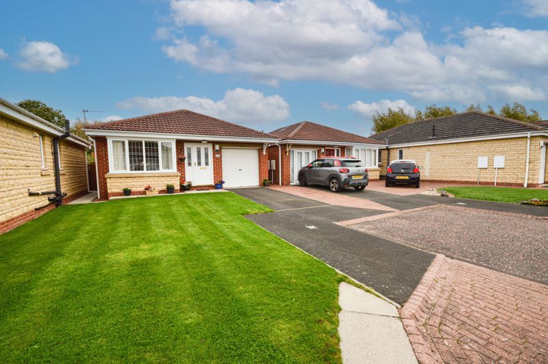 2 bed bungalow for sale in Thorntree Way, Blyth NE24, £180,000