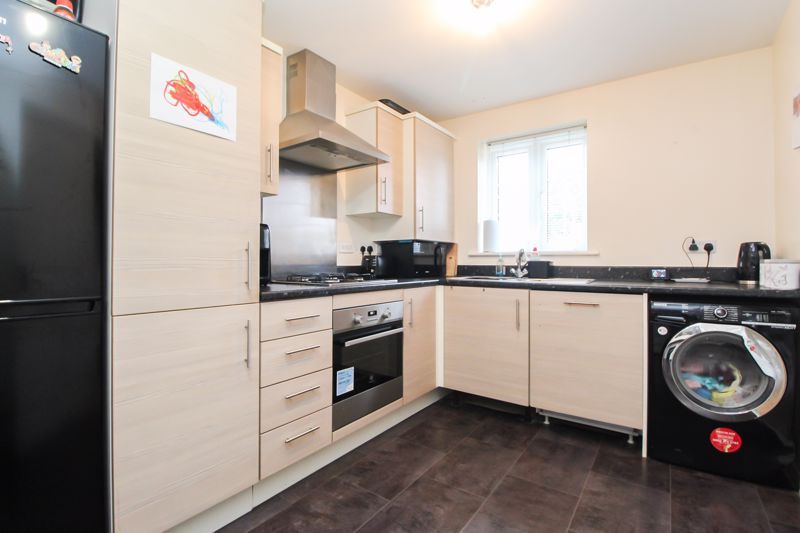 3 bed semi-detached house for sale in Kiln Drive, Stewartby MK43, £315,000