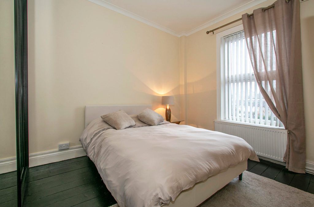 1 bed flat for sale in Seamoor Road, Westbourne, Bournemouth BH4, £165,000