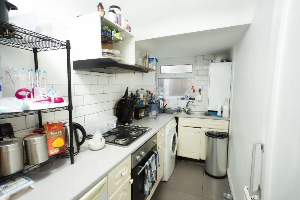 1 bed flat for sale in Grosvenor Gardens, Boscombe, Bournemouth BH1, £140,000