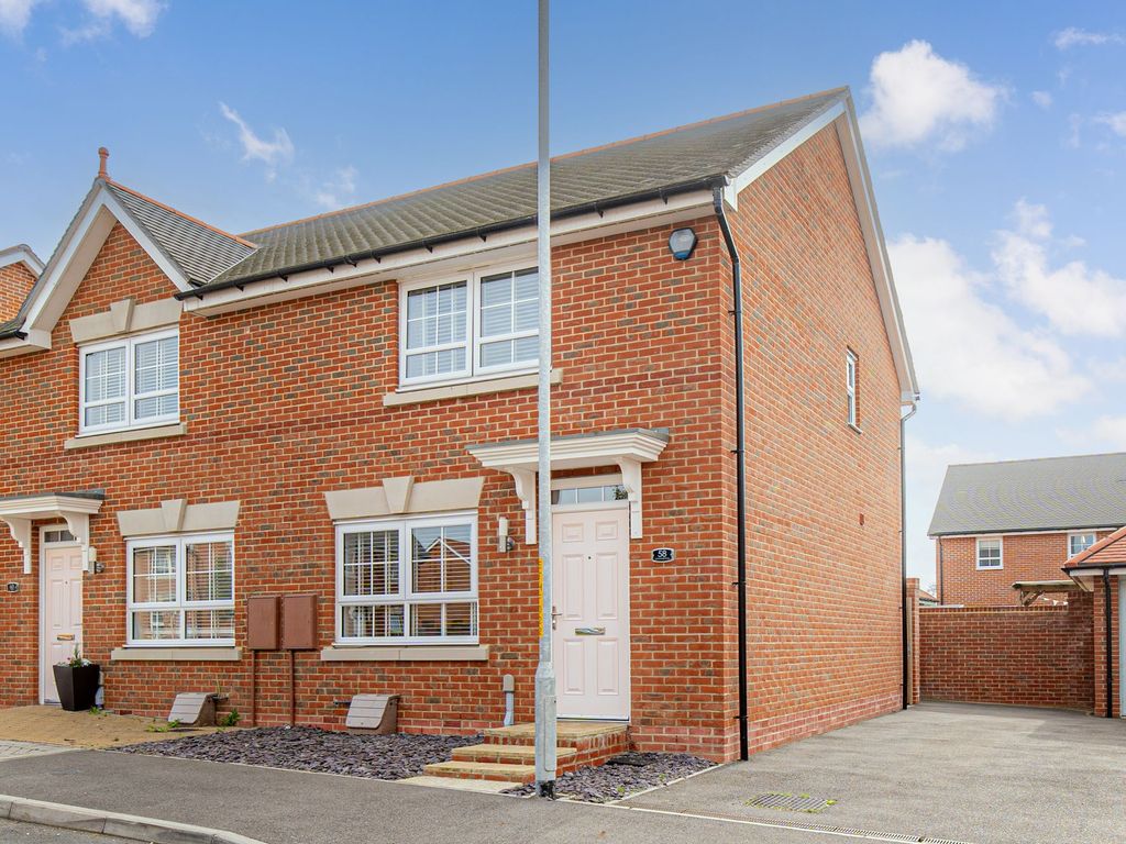 2 bed semi-detached house for sale in Tettenhall Way, Faversham ME13, £325,000