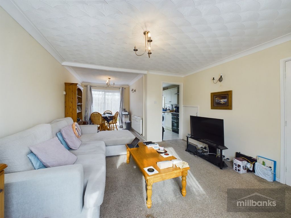 3 bed end terrace house for sale in Rosecroft, Chapel Road, Attleborough, Norfolk NR17, £220,000