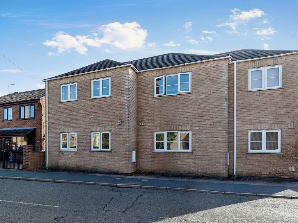1 bed flat for sale in Station Road, Whittlesey, Peterborough PE7, £120,000