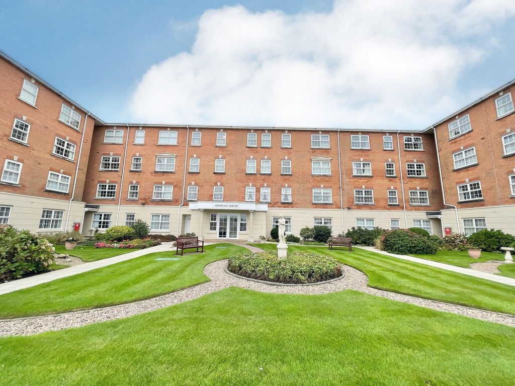 2 bed flat for sale in Admirals Sound, Cleveleys FY5, £170,000