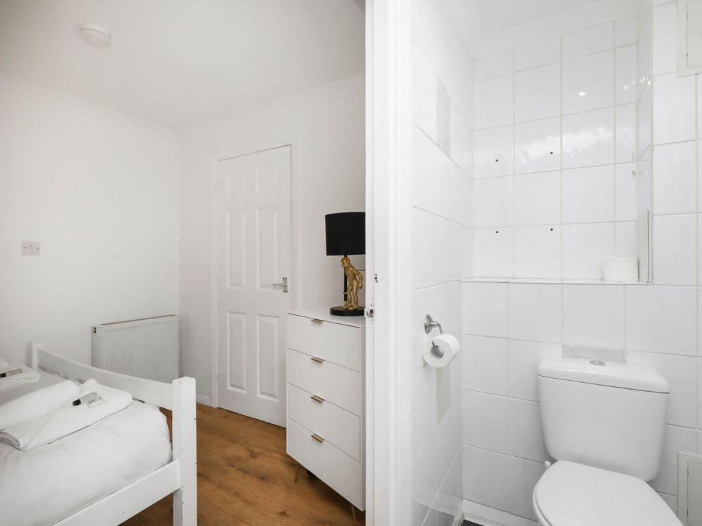 1 bed flat for sale in 20B, Main Street, Gorebridge EH23, £90,000