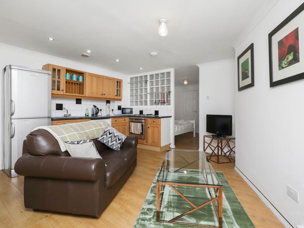 1 bed flat for sale in 20B, Main Street, Gorebridge EH23, £90,000