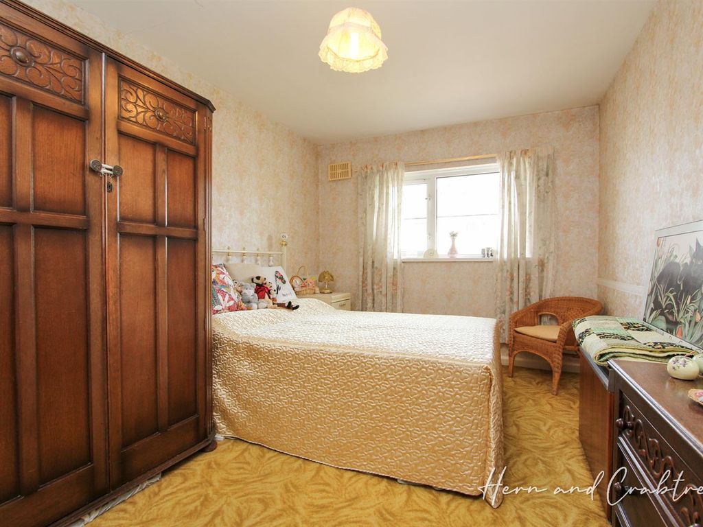 2 bed maisonette for sale in Plas-Y-Delyn, Lisvane, Cardiff CF14, £185,000