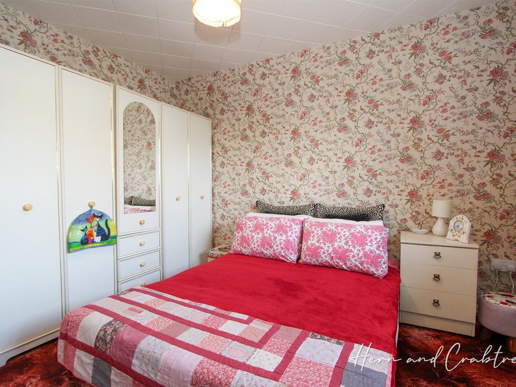 2 bed maisonette for sale in Plas-Y-Delyn, Lisvane, Cardiff CF14, £185,000
