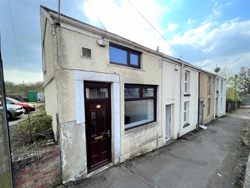 1 bed end terrace house for sale in Carmarthen Road, Fforestfach, Swansea SA5, £55,000