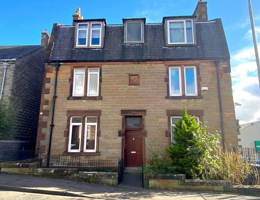 1 bed flat for sale in Townhill Road, Dunfermline KY12, £84,500