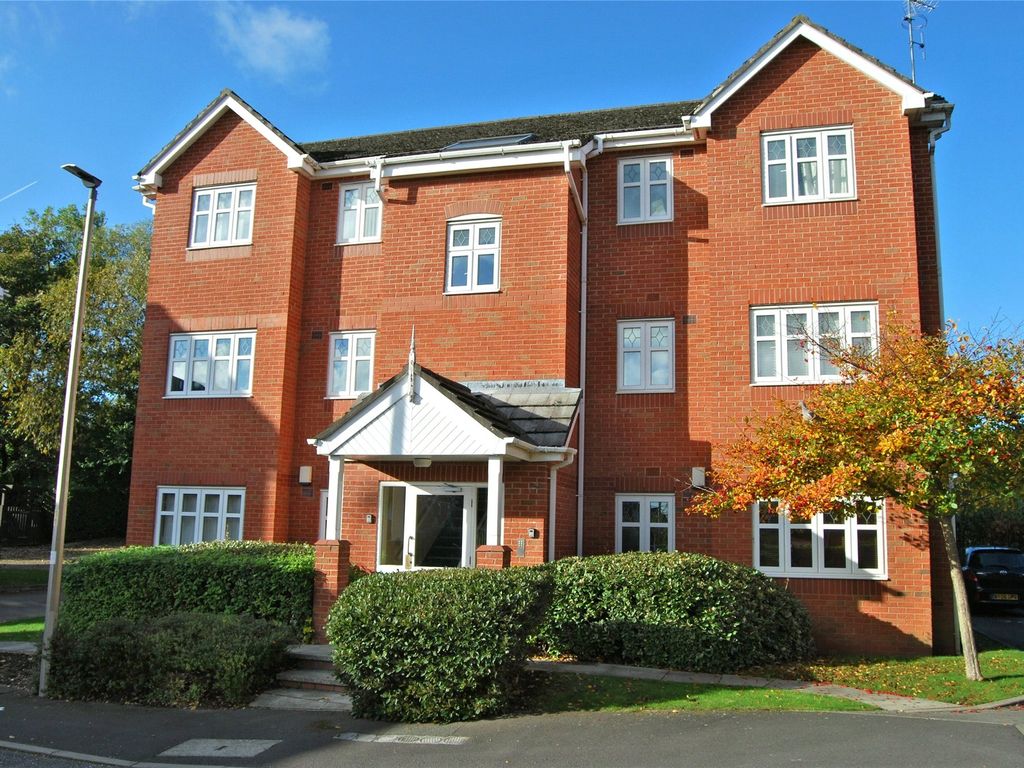2 bed flat for sale in New Heyes, Neston CH64, £95,000