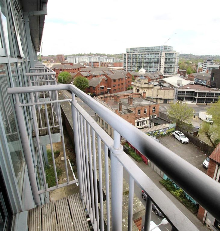 1 bed flat for sale in Broad Street, Nottingham NG1, £110,000