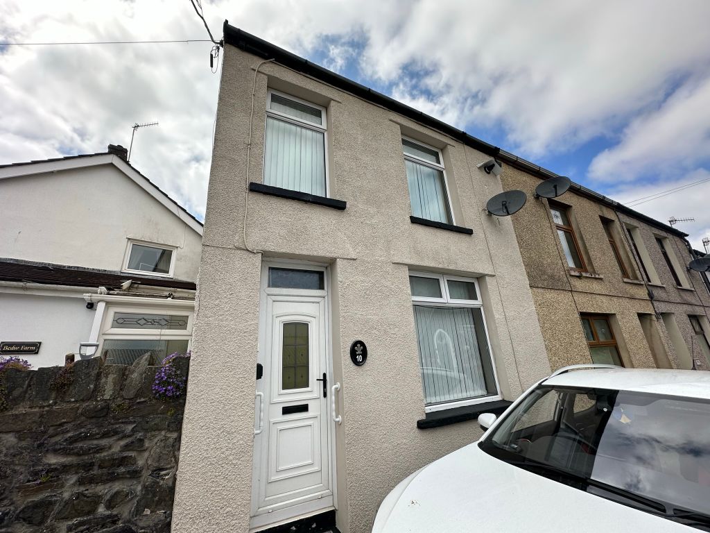 3 bed end terrace house for sale in Belmont Terrace, Porth, Mid Glamorgan CF39, £85,000
