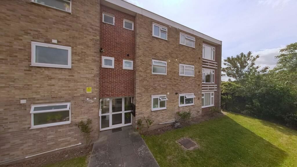 2 bed flat for sale in Little Elms, Harlington, Hayes UB3, £300,000