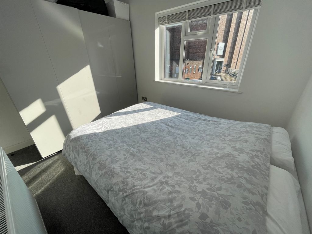 2 bed flat for sale in Ashton House, Ashton Lane, Sale M33, £169,500