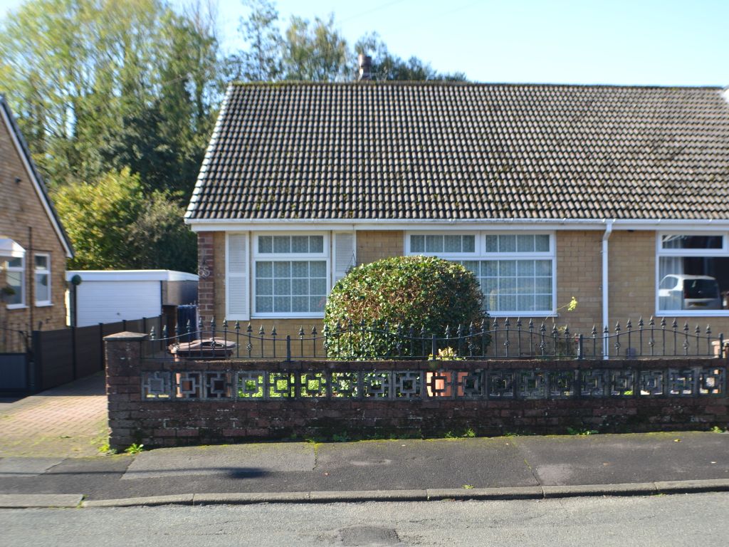 2 bed semi-detached bungalow for sale in Severn Drive, Preston PR5, £165,000