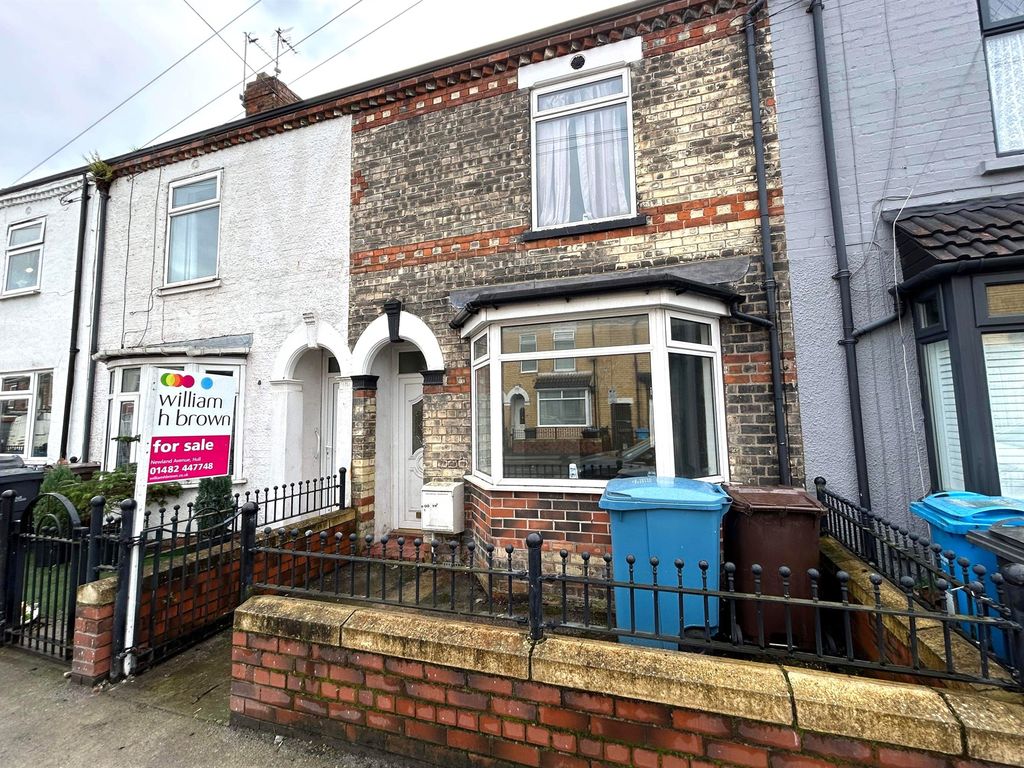 3 bed terraced house for sale in Carew Street, Hull HU3, £77,500
