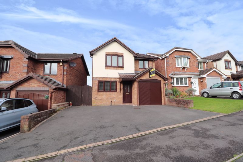 3 bed detached house for sale in Torville Drive, Biddulph, Stoke-On-Trent ST8, £250,000