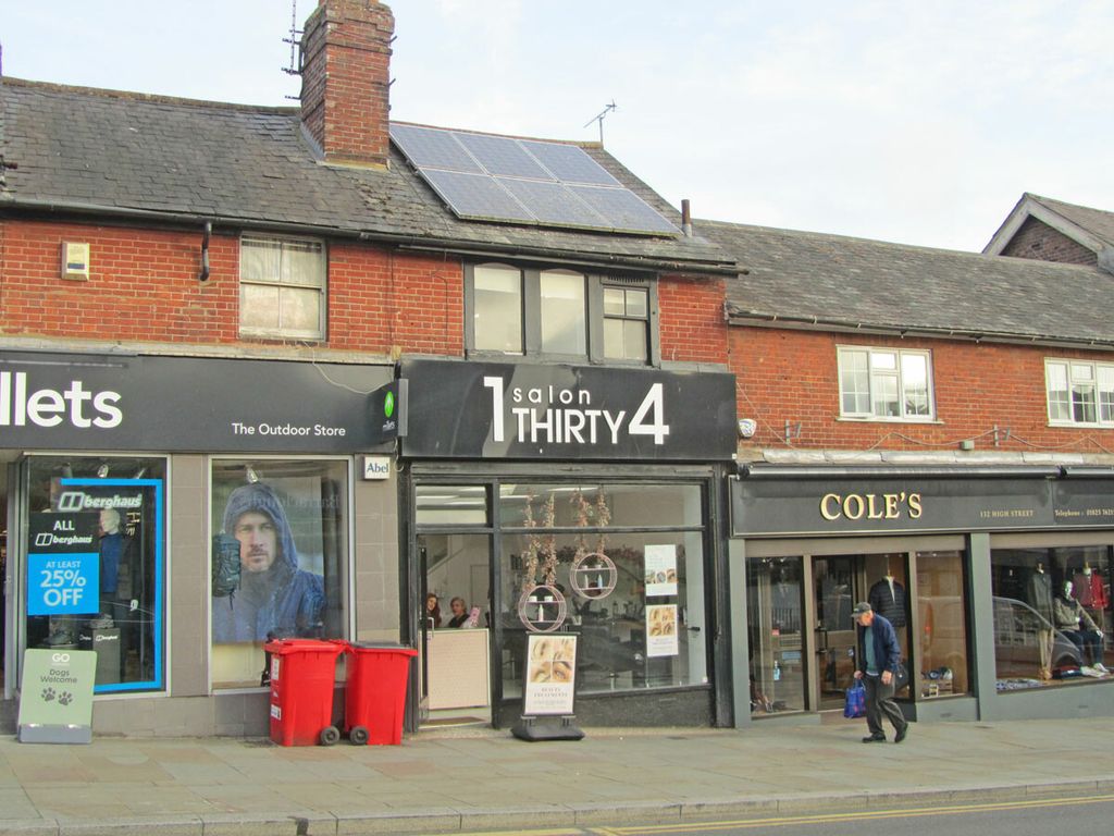 Retail premises for sale in 134, High Street, Uckfield TN22, £205,000