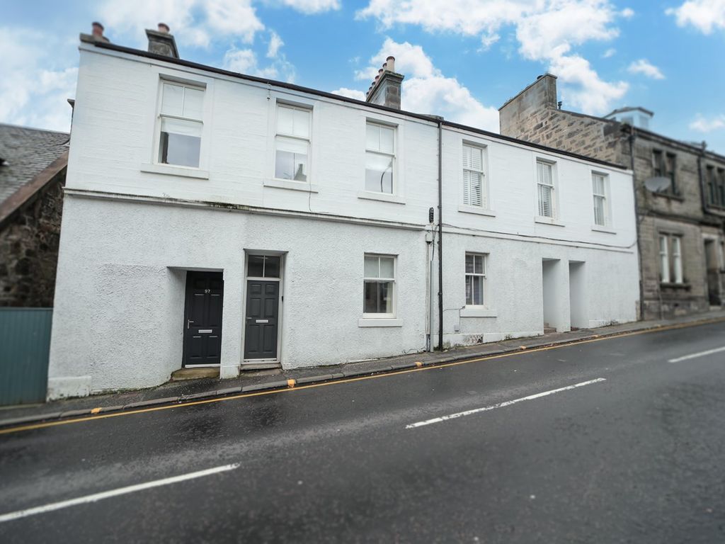 1 bed flat for sale in St Margaret Street, Dunfermline KY12, £124,500