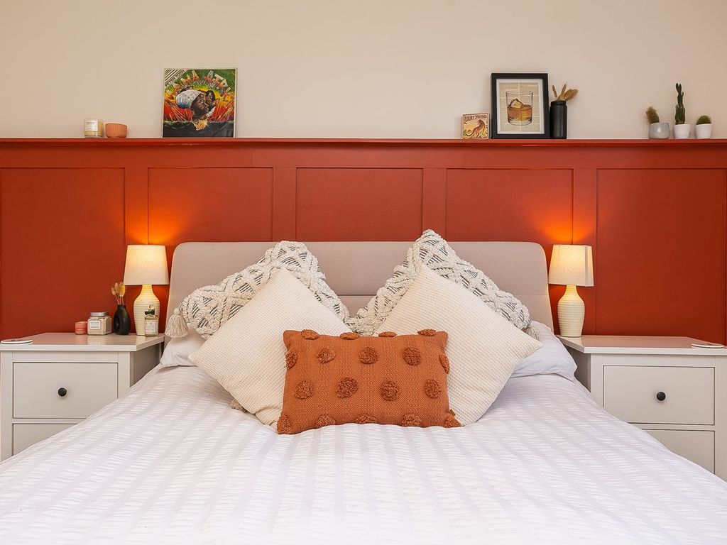 2 bed flat for sale in Milnacre, Bonnington, Edinburgh EH6, £230,000