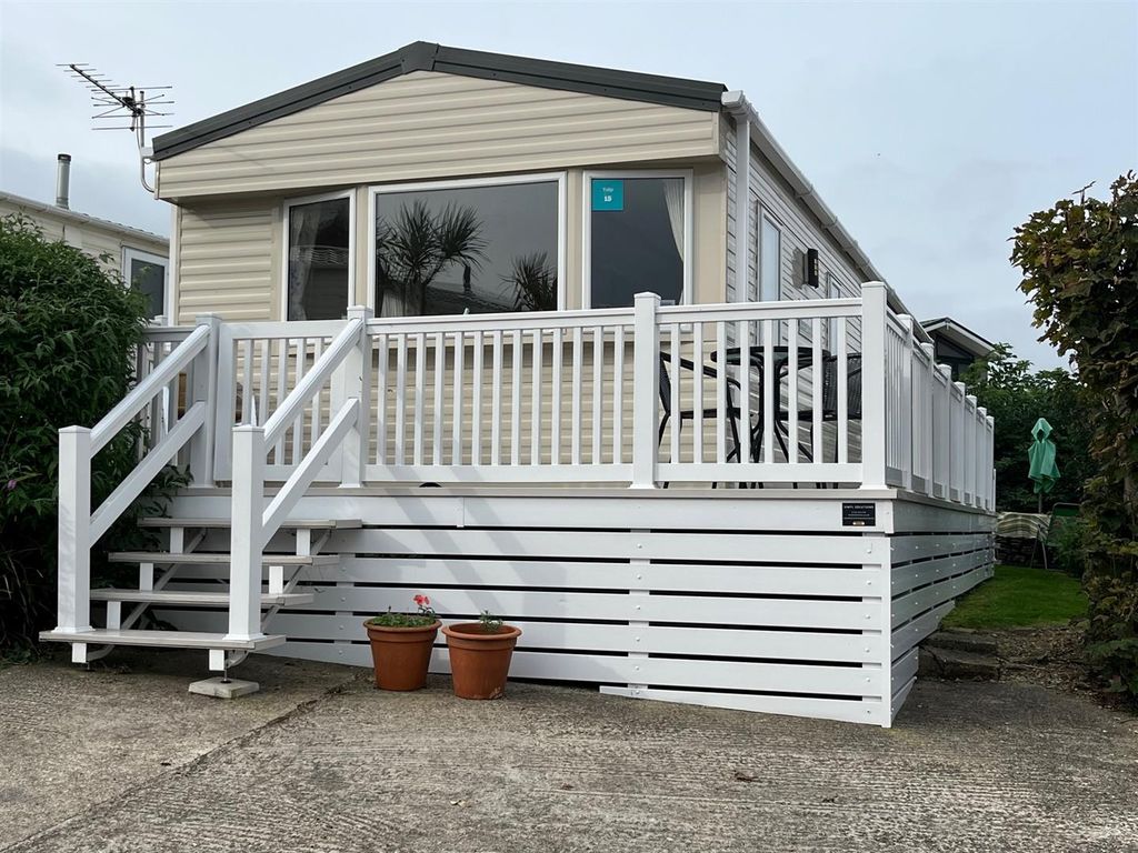 2 bed mobile/park home for sale in Swanage Bay View, Panorama Road, Swanage BH19, £52,950