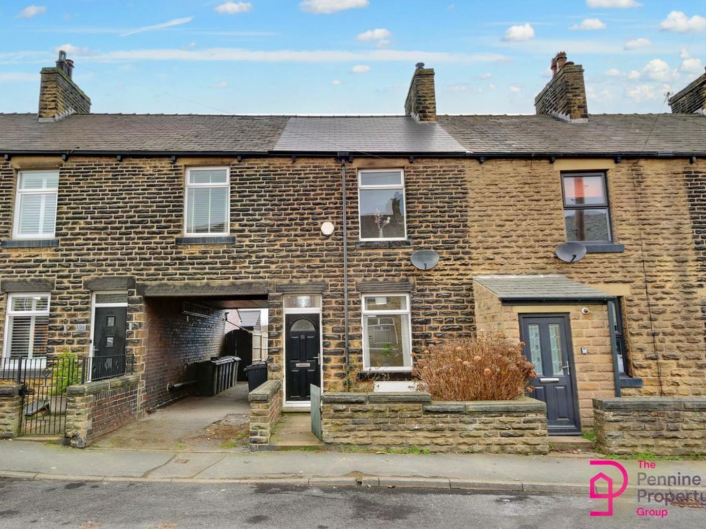 3 bed terraced house for sale in Don Street, Penistone, Sheffield S36, £179,950