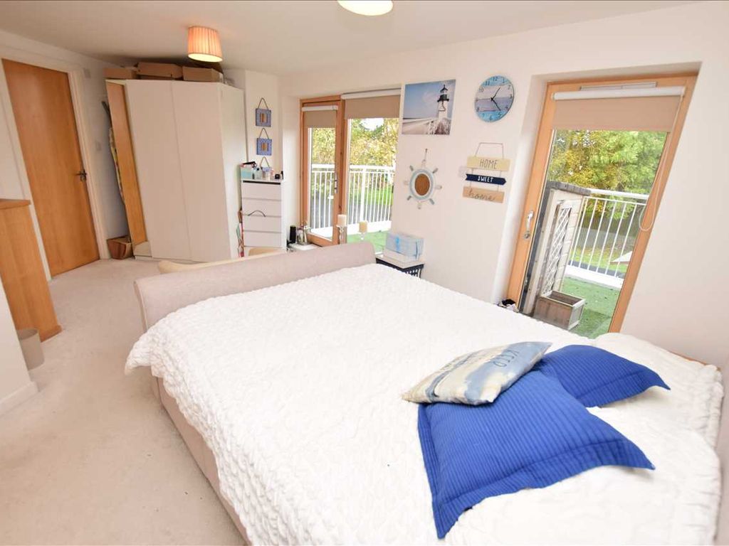 3 bed terraced house for sale in Lochburn Gardens, Maryhill, Glasgow G20, £189,995