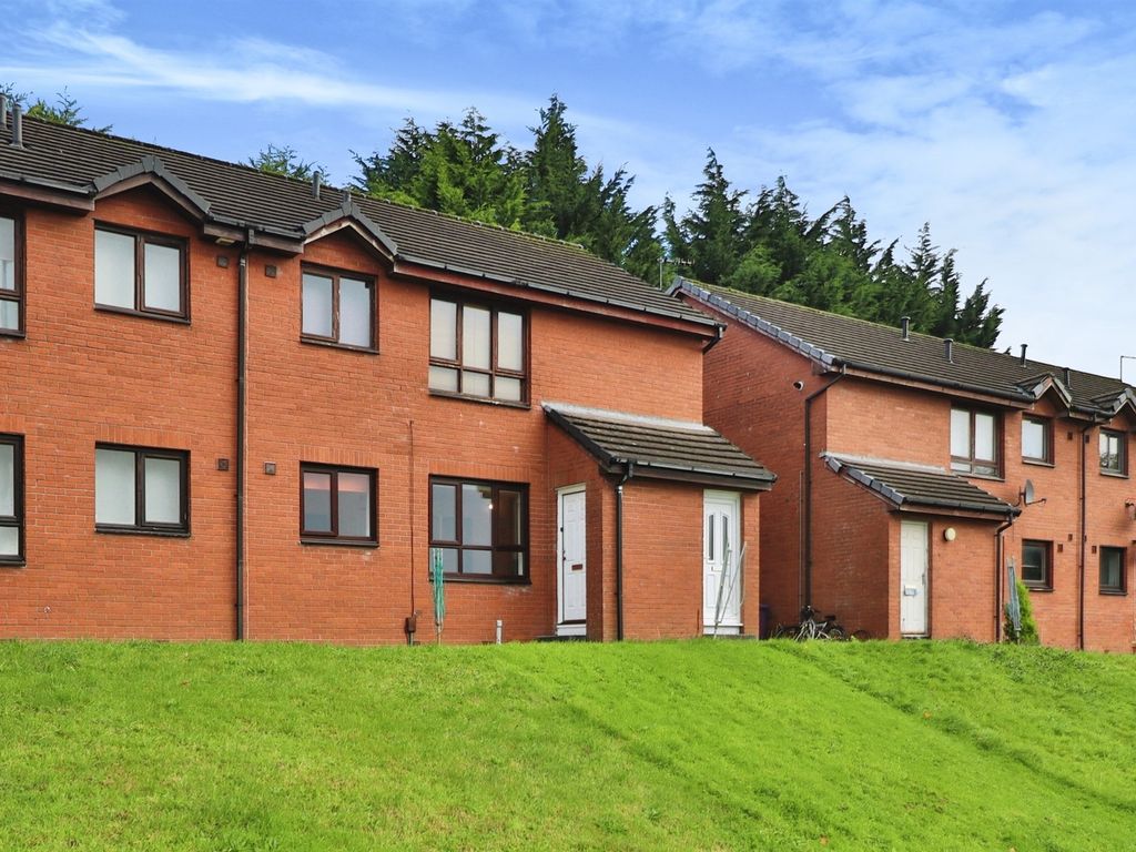 2 bed flat for sale in Sandbank Drive, Glasgow G20, £100,000