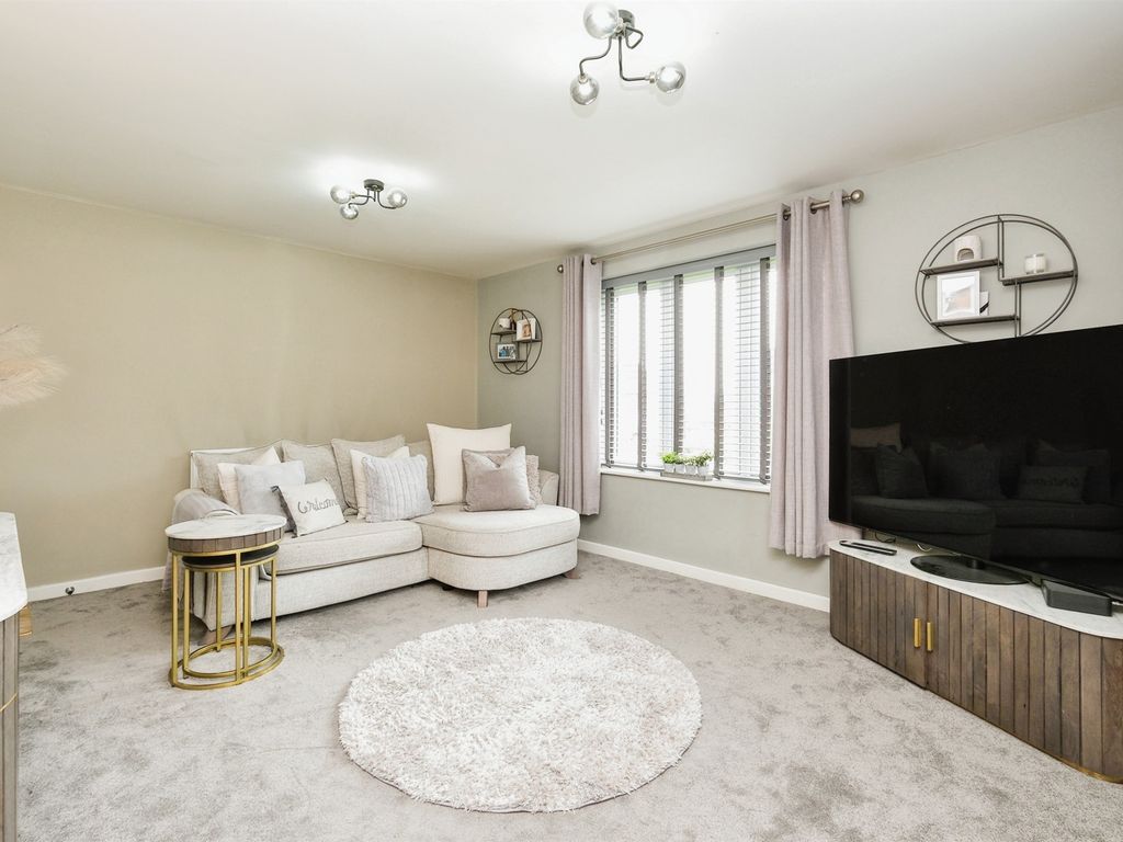 3 bed semi-detached house for sale in Blencarn Gardens, Seacroft, Leeds LS14, £230,000