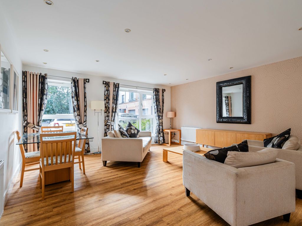 2 bed flat for sale in 15/2 Pinkhill Park, Edinburgh EH12, £325,000