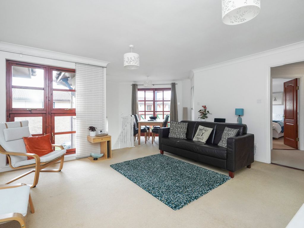 2 bed flat for sale in 1 Werberside Mews, Fettes, Edinburgh EH4, £260,000