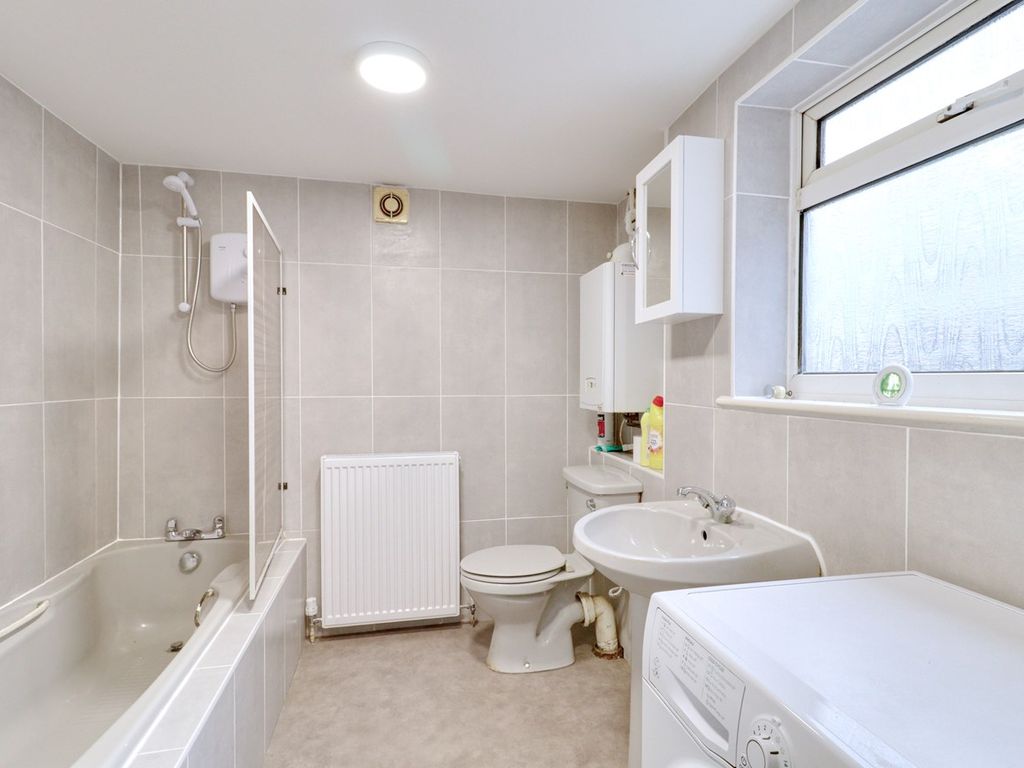 2 bed semi-detached house for sale in Cowper Road, Rainham RM13, £300,000