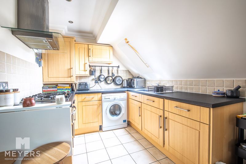 1 bed flat for sale in Keswick Court, 17 Keswick Road, Bournemouth BH5, £180,000
