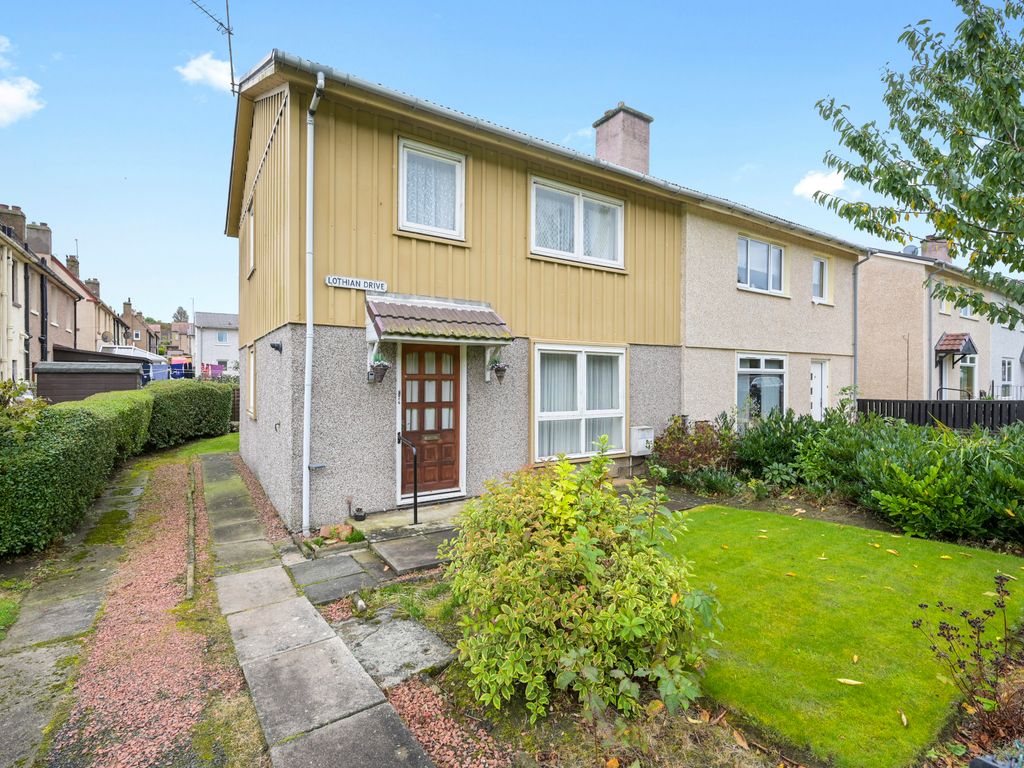 3 bed semi-detached house for sale in 24 Lothian Drive, Easthouses EH22, £135,000